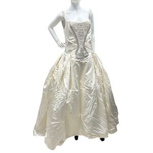 Reem Acra Cameo 2003 Silk Princess Wedding Gown Dress Ivory Crystals Beaded KC